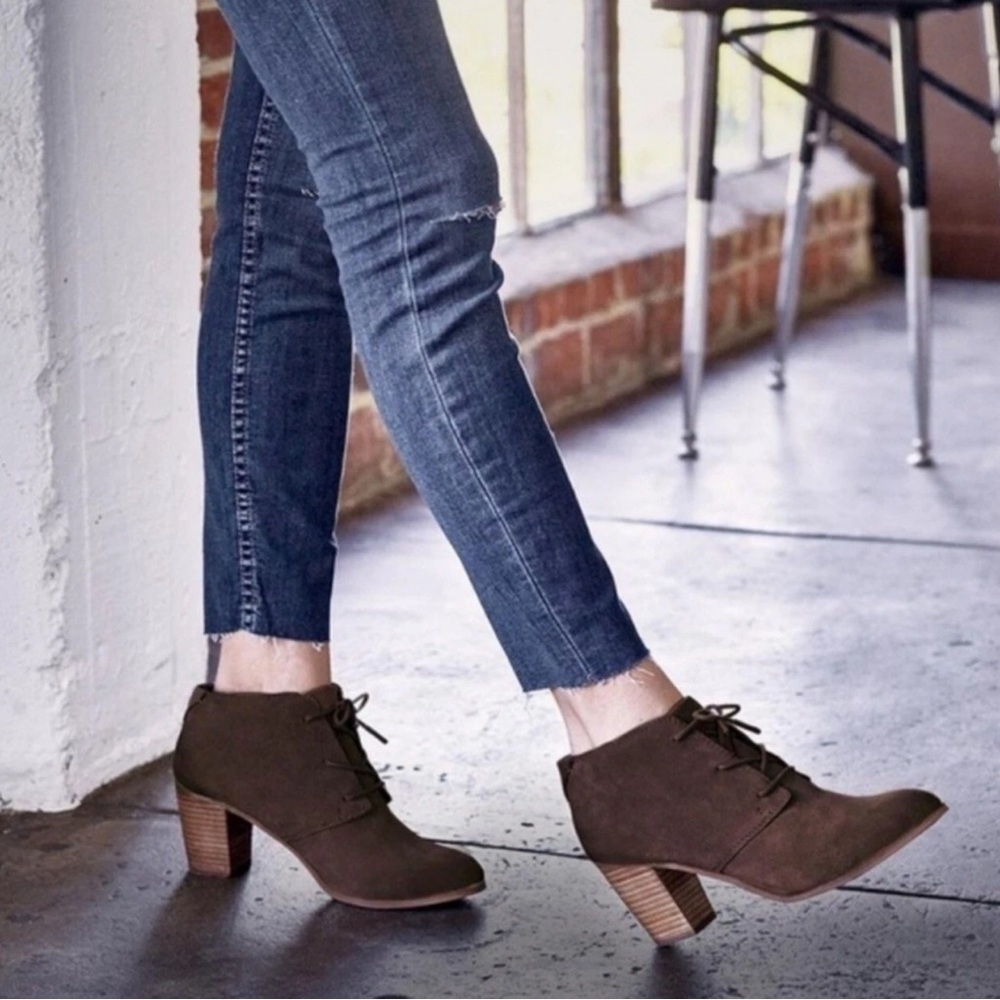 Toms Brown Chocolate Suede Wool‎ Lunata Lace Up Heeled Ankle Booties Size 6.5